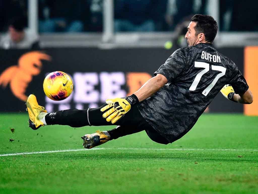 Thủ môn kỳ cựu Juventus - Buffon (2019)