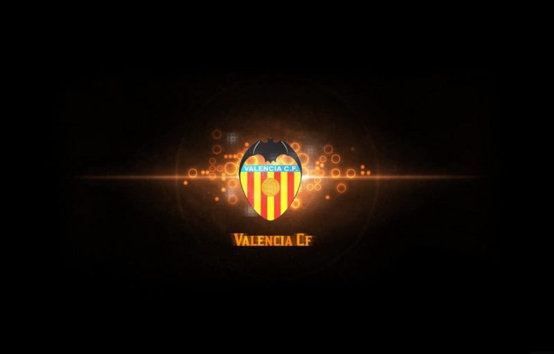 Giải mã ý nghĩa đằng sau logo các đội bóng La Liga: logo của câu lạc bộ Valencia
