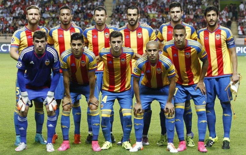Biệt danh các đội bóng ở La Liga: Câu lạc bộ bóng đá Valencia