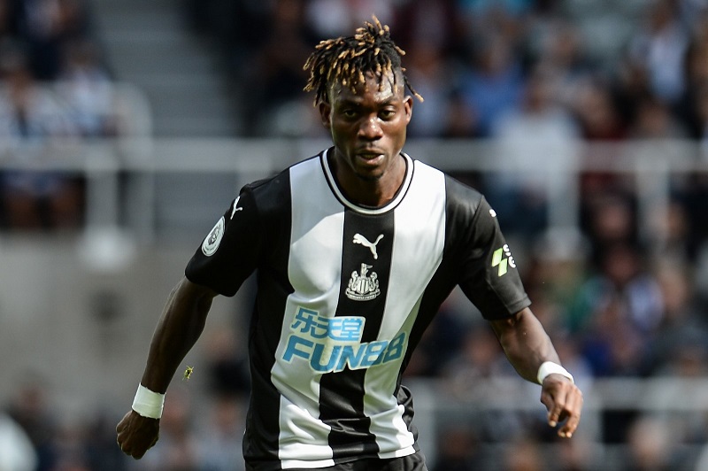 Hiện nay, Christian Atsu đang thi đấu cho Newcastle United 