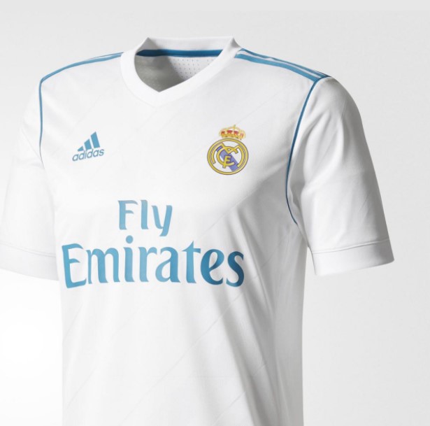 Những mẫu áo Real Madrid ấn tượng nhất, gọi tên mùa bóng 2018/2019 | Hình 5