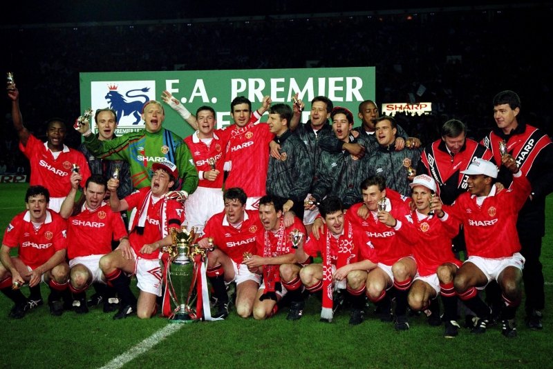  CLB vô địch Ngoại Hạng Anh nhiều nhất: Manchester United là đội bóng đầu tiên chiến thắng khi giải đấu đổi tên