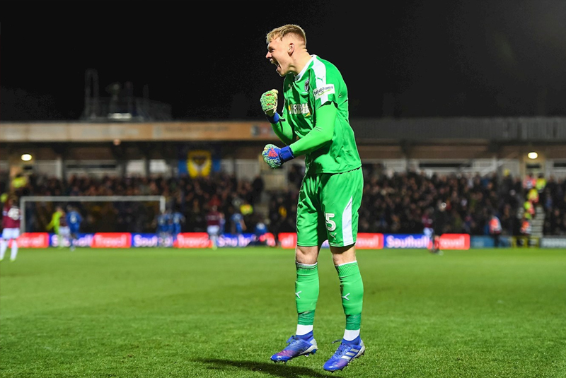 Aaron Ramsdale AFC Wimbledon