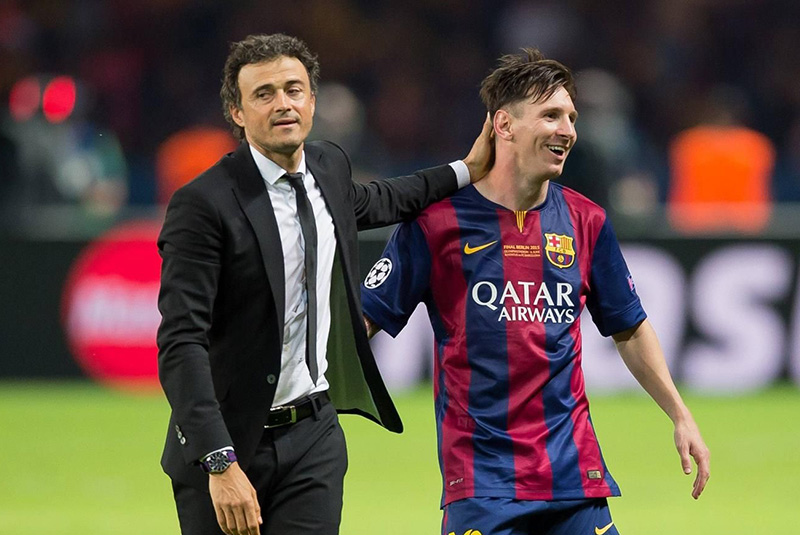 huấn luyện viên Barcelona Luis Enrique và Messi