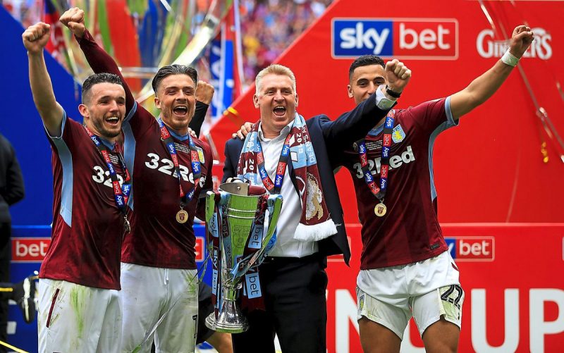 Dean Smith là vị HLV Aston Villa được các CĐV yêu mến nhất trong 10 năm qua