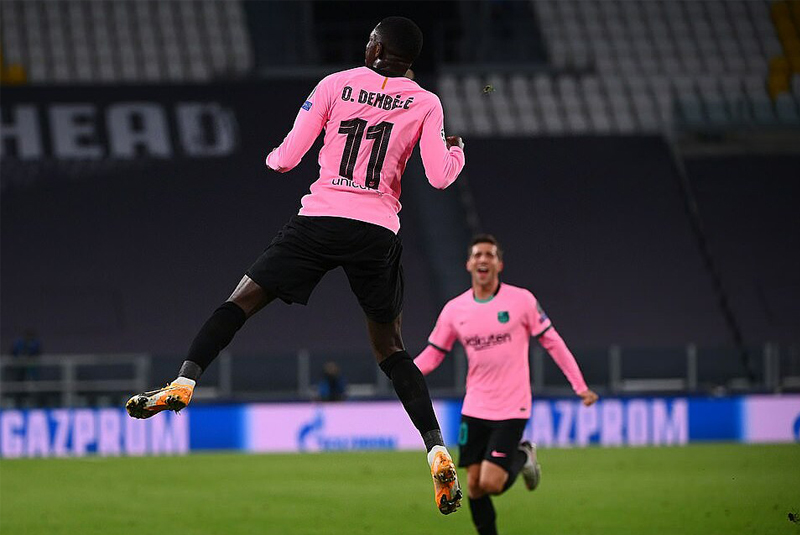 Dembele ăn mừng sau bàn tỉ số trong trận đại chiến giữa Juventus vs Barcelona