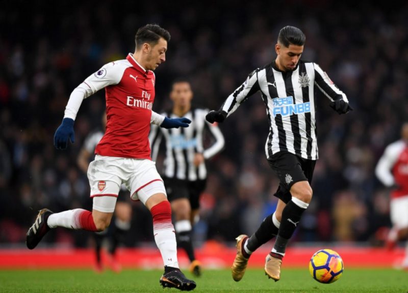 Arsenal vs Newcastle, "banh xác" những chú Chích Choè