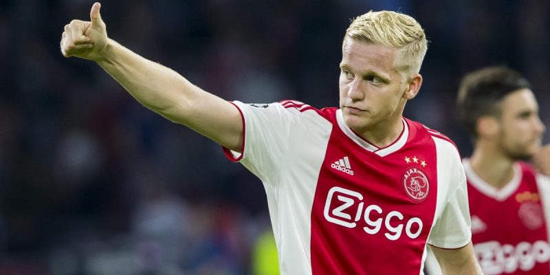 Donny van de Beek Ajax