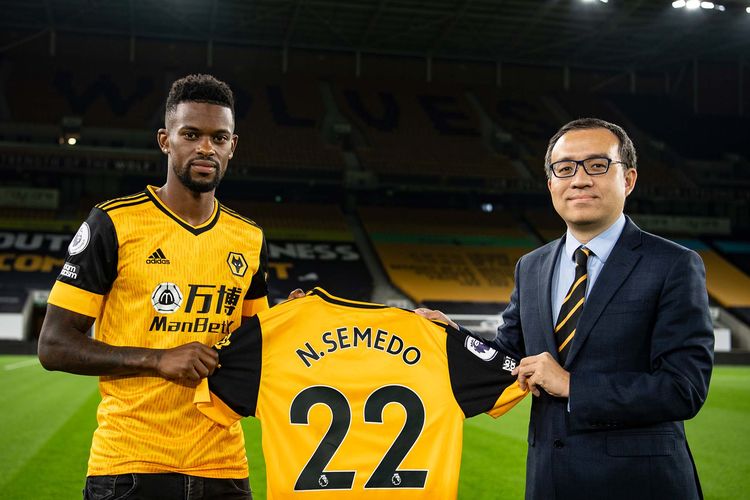 Hậu vệ phải Nelson Semedo, Wolverhampton.