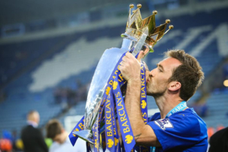 Christian Fuchs: Cận vệ già của pháo đài King Power | Hình 17