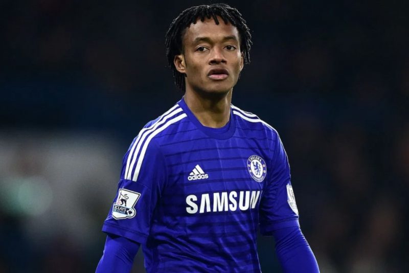 Hậu vệ phải: Juan Cuadrado Cheseal