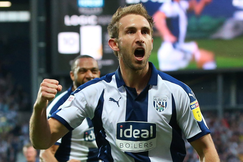 dawson có 8 mùa giải chơi bóng dưới màu áo của West Brom