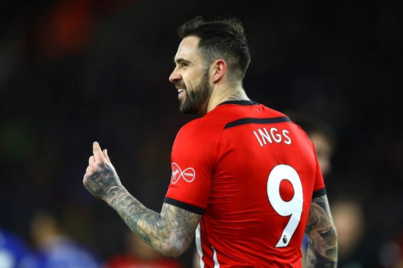 Danny Ings mang áo số 9 ở Southampton, thi đấu ở vị trí tiền đạo và có lối chơi khá hiện đại