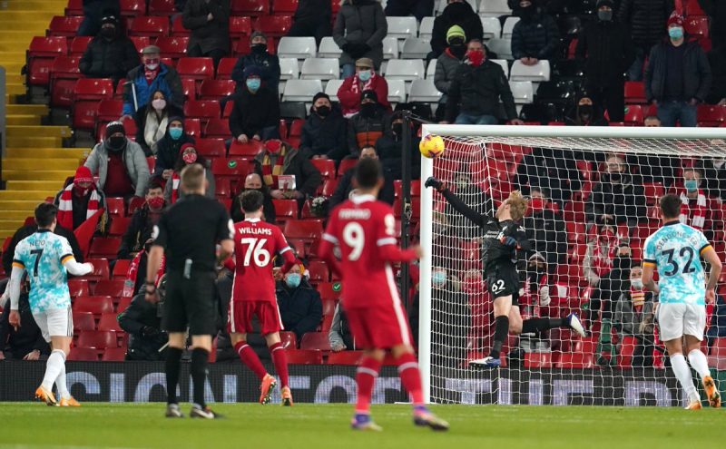 Trận đấu giữa Liverpool vs Wolves đánh dấu sự trở lại của các CĐV sau hơn 9 tháng đóng cửa phòng COVID-19