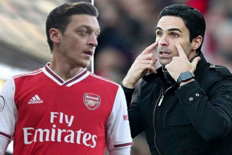 Ozil chỉ trích Arteta, ước được giúp Arsenal vượt qua khủng hoảng
