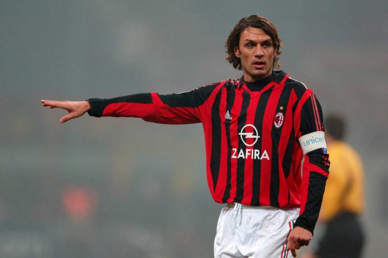 Paolo Maldini - Đội hình vĩ đại nhất lịch sử