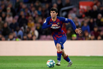 Carles Alena là người đầu tiên rời Barca ở kỳ chuyển nhượng mùa Đông