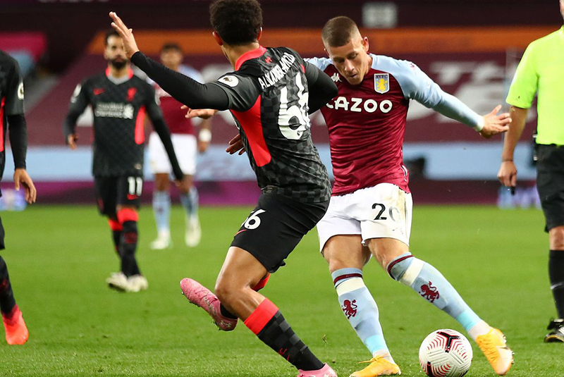 Ross Barkley đang chơi cực hay trong màu áo Aston Villa