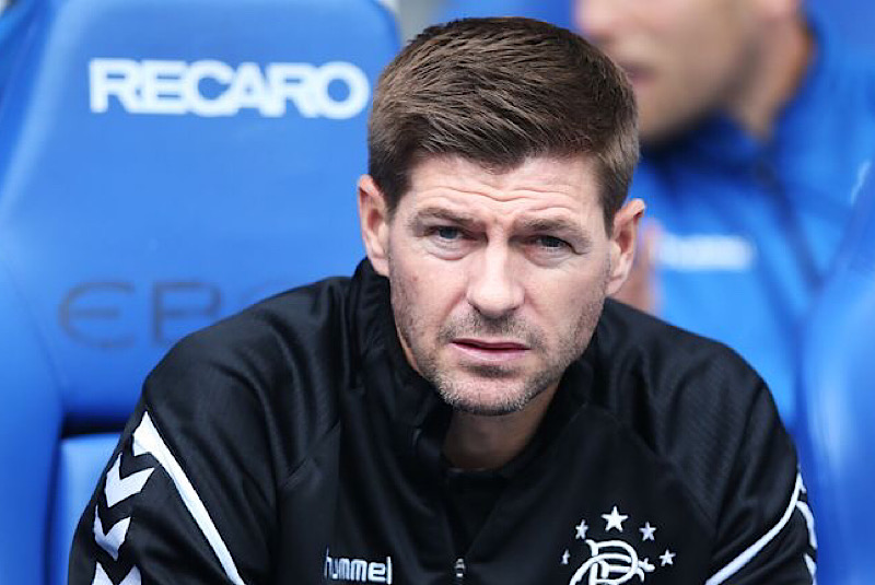 Gerrard đang khá thành công với đội bóng Rangers