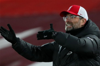 Klopp cảnh báo Liverpool về cuộc đua Top 4 sau trận hòa MU