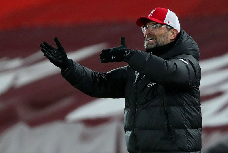 Klopp tin rằng nói về việc tranh giành danh hiệu sau trận thua là điều ngớ ngẩn