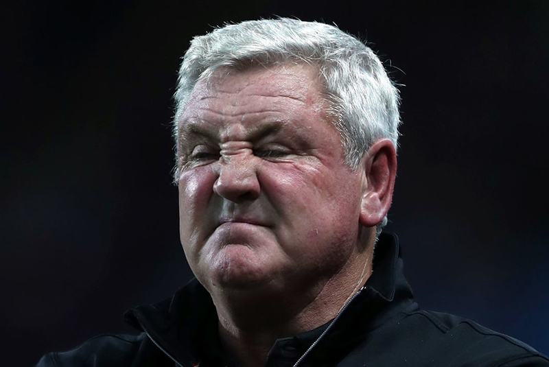 Chiếc ghế nóng của Steve Bruce đang không được bảo đảm