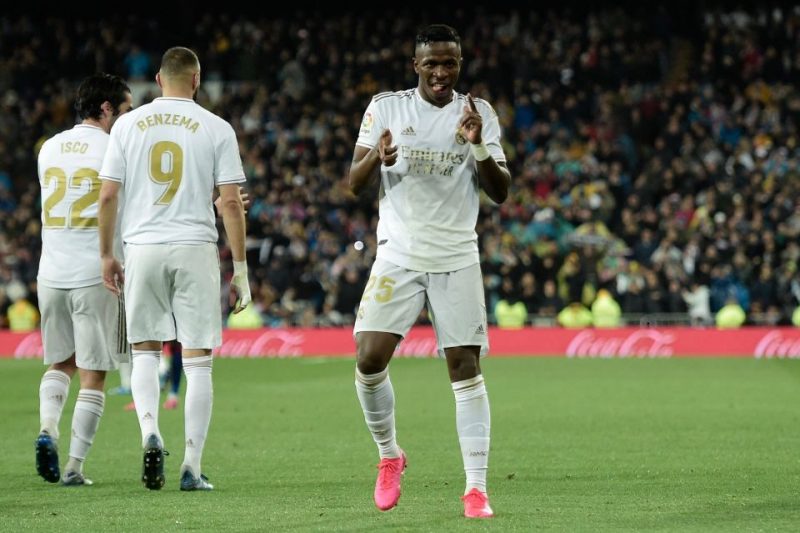 Vinicius không cảm thấy hài lòng trong màu áo Real Madrid