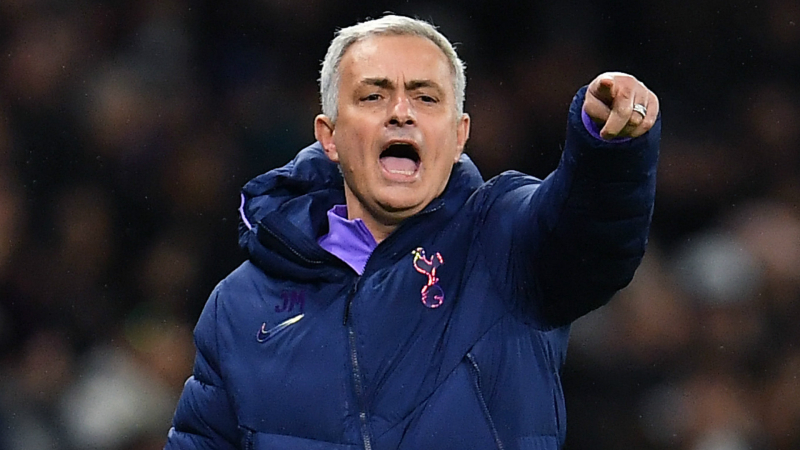 Tương lai của Mourinho tại Tottenham được đảm bảo dù thành tích có bết bát