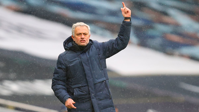 HLV Jose Mourinho có lẽ không cần quá lo lắng về tình hình lực lượng của Tottenham