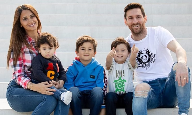 3 cậu con trai Messi đều rất đáng yêu và có nét giống ông bố thiên tài