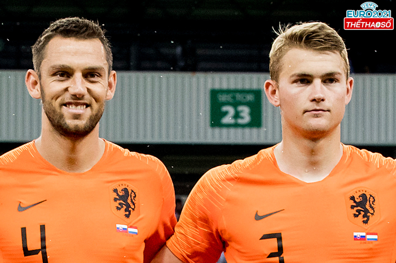 Cặp đôi de Ligt và Vrij nhiều khả năng sẽ đá chính tại EURO 2021