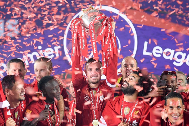 Liverpool vô địch nước Anh sau 30 năm chờ đợi