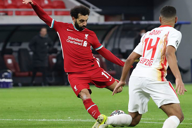 Salah tiếp tục tỏa sáng để giúp Liverpool vươn lên dẫn trước