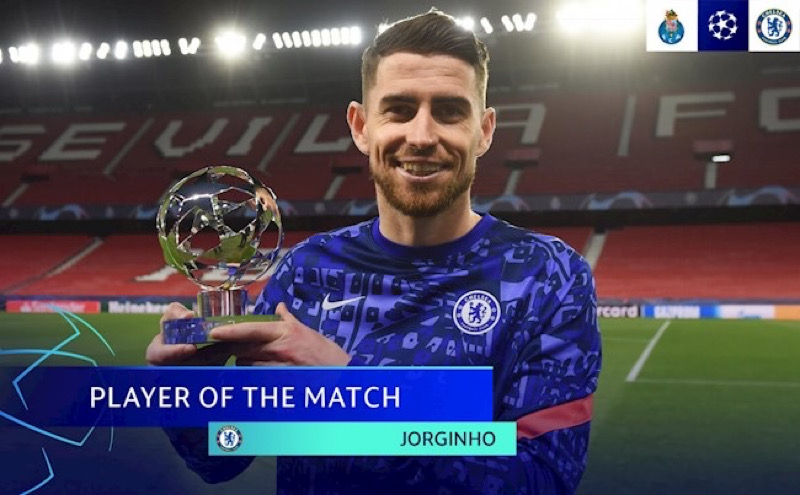 Jorginho nhận giải thưởng xuất sắc nhất trận đấu Porto vs Chelsea