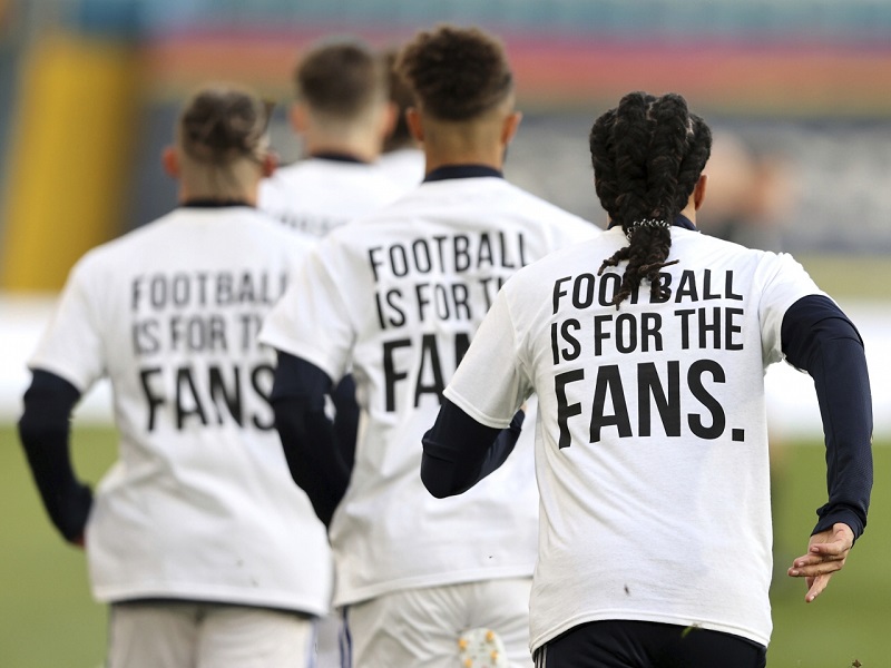 Leeds United thể hiện sự phản đối với Super League