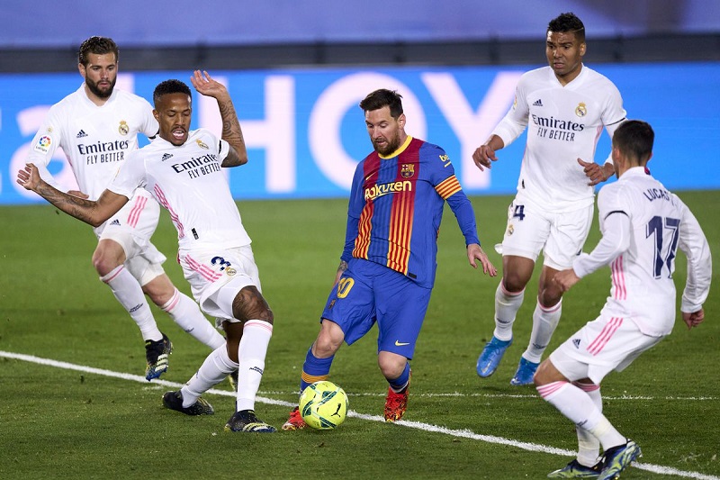 Messi tịt ngòi 7 trận ở Siêu kinh điển