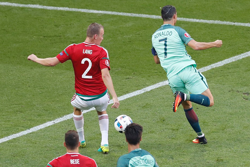 Năm 2016, Ronaldo từng tỏa sáng để giúp Bồ Đào Nha đứng thứ 3 và giành vé vớt