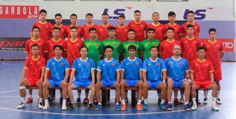 ĐT Futsal Việt Nam chốt danh sách 17 cầu thủ lên đường tham dự play-off