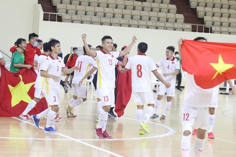 Chuyên gia và NHM nói gì khi ĐT Futsal Việt Nam vào World Cup 2021? | Hình 19