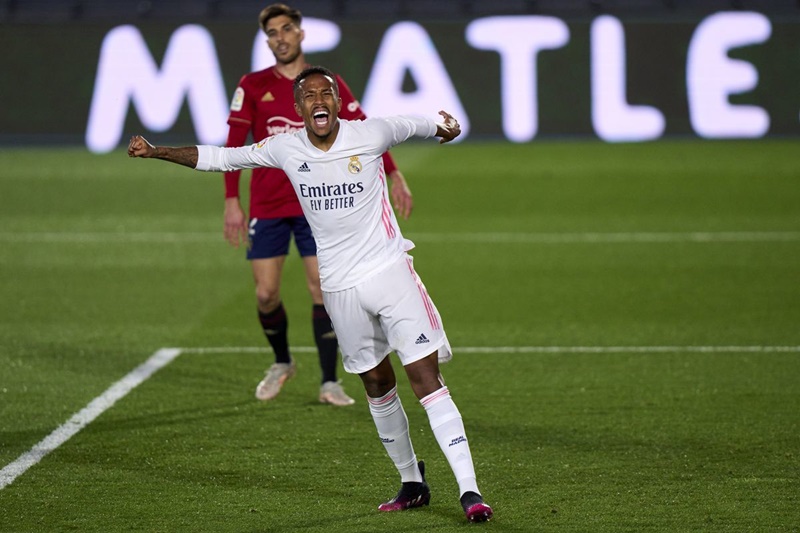Real Madrid hạ gục Osasuna trên sân nhà