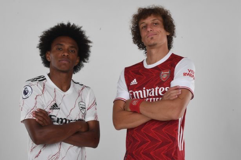 Bộ đôi Willian và David Luiz không còn tương lai lâu dài tại Arsenal