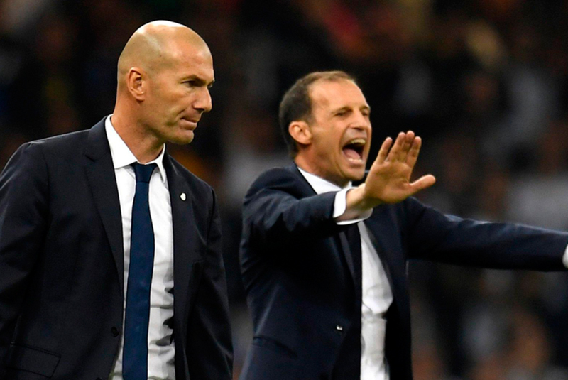 Zidane và Allegri đang là 2 ứng viên thay thế Pirlo