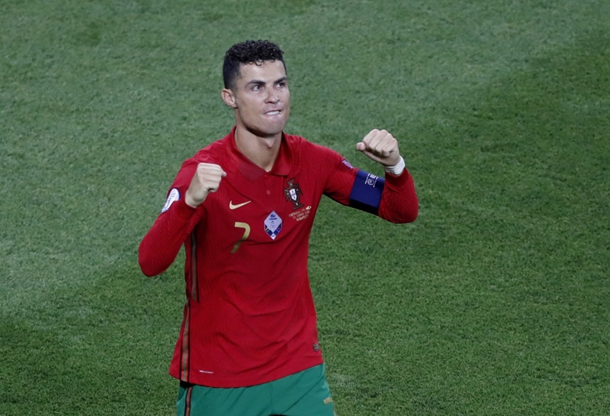 Cristiano Ronaldo thiết lập siêu kỷ lục