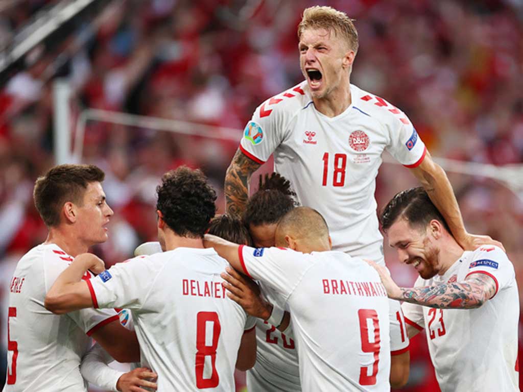 Đan Mạch vượt qua vòng bảng bằng chiến thắng ấn tượng trước ĐT Nga
