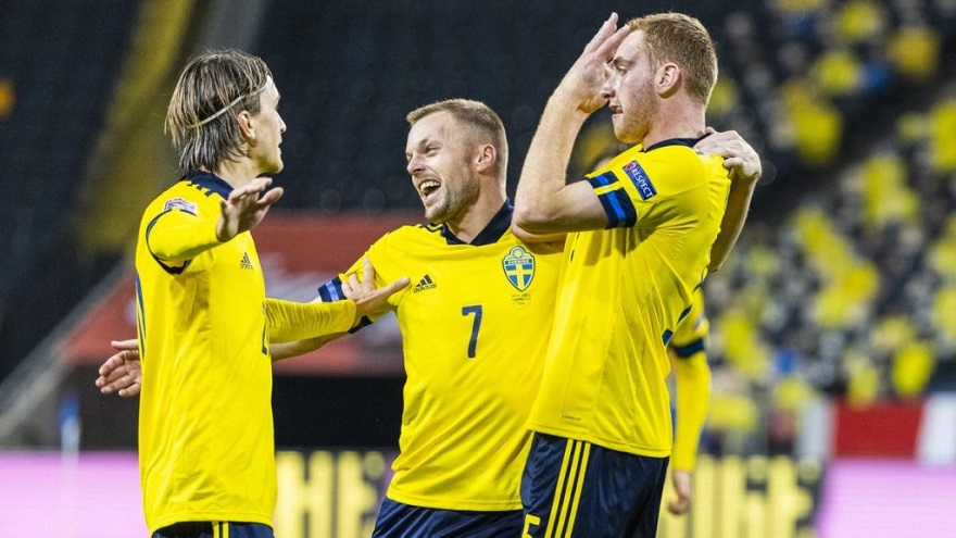 ĐT Thụy Điển vượt qua Tây Ban Nha để dẫn đầu bảng E