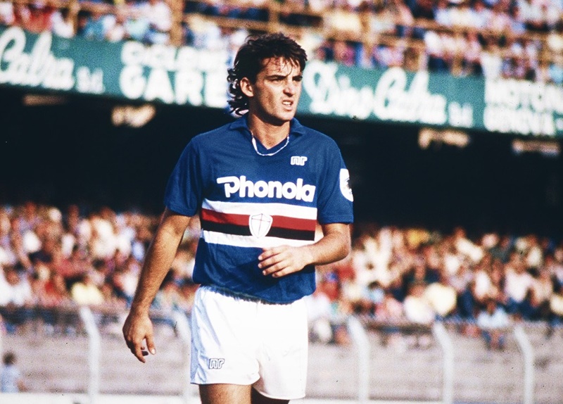 Roberto Mancini khi còn là cầu thủ