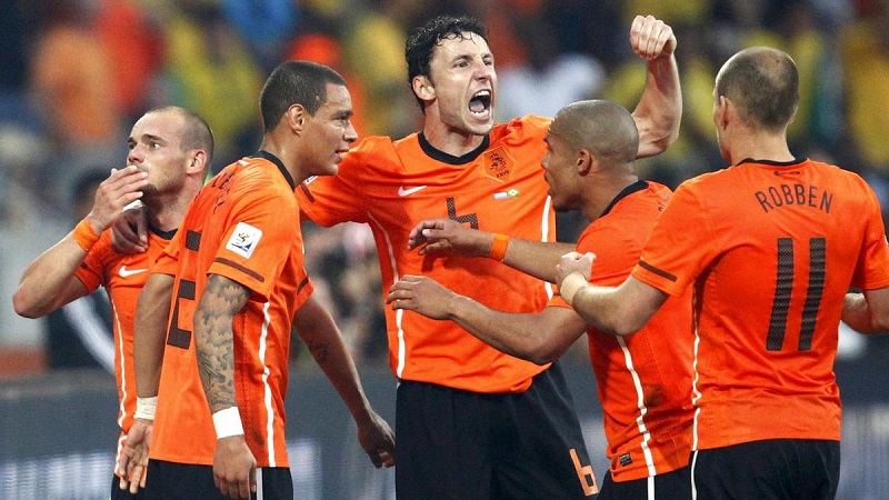 Tuyển Hà Lan chơi cực hay ở World Cup 2010