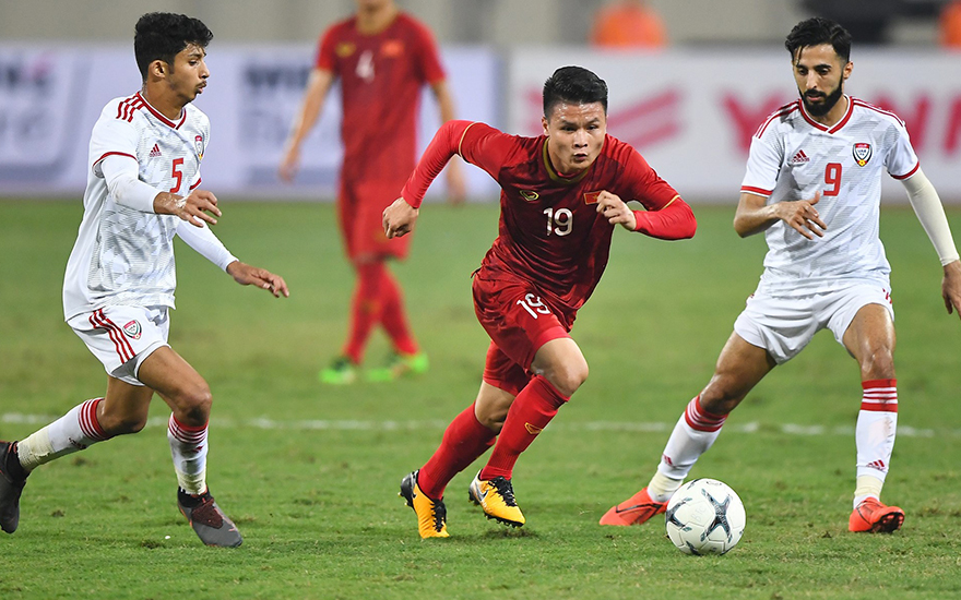 Dự đoán đội hình Việt Nam đấu UAE: Quang Hải đá cặp với ai? | Hình 25