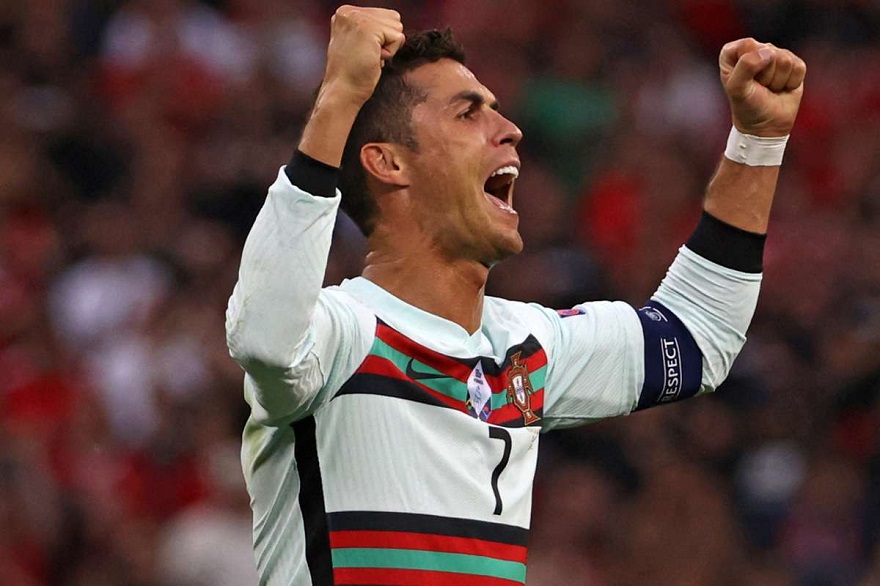 Ronaldo chính là chân sút vĩ đại nhất trong lịch sử EURO