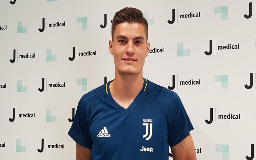 Schick từng được Juventus quan tâm năm 2017